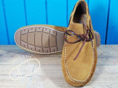 Lighter hush puppies soft Leather mens slip on loafer Reuben