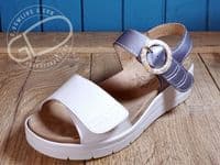 Lily Stylish Wide Fit Wedge Sandal 2v