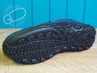 Skechers available to try and buy from our shop on the Hampshire Berkshire border near Newbury, Winchester Andover and Basingstoke.