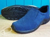 Skechers available to try and buy from our shop on the Hampshire Berkshire border near Newbury, Winchester Andover and Basingstoke.