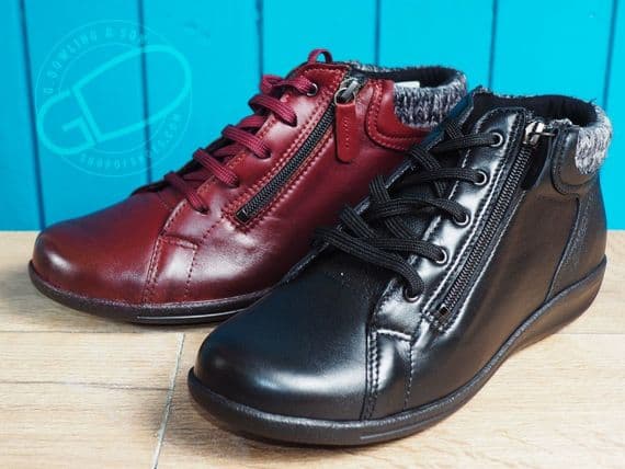 Indiana stylish 2V black or tan leather block heeled ankle boot. dress to impress even with sensitive feet from our shop in Whitchurch Hampshire between Andover, Basingstoke, Newbury