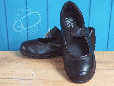 REDPOLL Mary-Jane style in a super soft stretch leather look upper