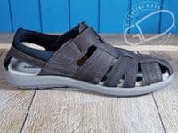 Roamers Men's Brown Suede Fisherman Sandals