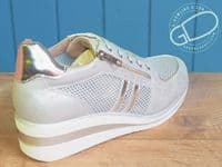 Bridget 2v variable wide fit best selling shoe in beige from an Db Easy b wide fit specialist near Basingstoke Hampshire.