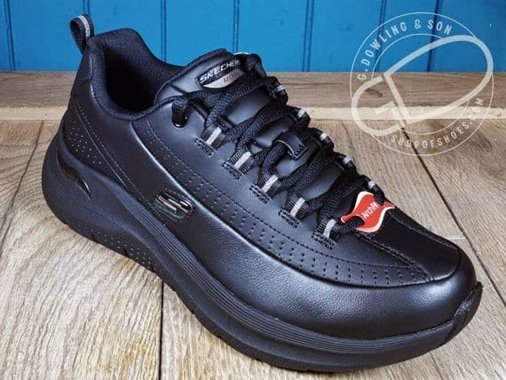 Skechers Arch Fit 2.0 – Star Bound black leather.
