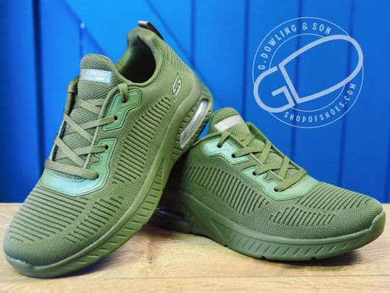 SKECHERS Flex Appeal 3.0 - Go Forward shoe. Smooth Action leather and mesh fabric upper in a lace up athletic sporty training sneaker with stitching accents and Air Cooled Memory Foam insole. available to try and buy from our shop on the Hampshire Berkshire border near Newbury, Winchester Andover and Basingstoke.