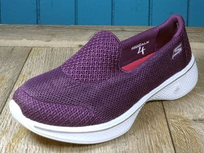 Skechers go walk purple