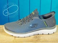 Skechers Expected Tomen in Navy available to try and buy from our shop on the Hampshire Berkshire border near Newbury, Winchester Andover and Basingstoke.