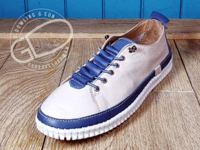 Ultra Soft Leather Summer Pump – Beige/Blue