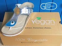 Great value comfortable stylish ladies toe post mule sandals from country jack available to buy and collect from our Whitchurch Hampshire shop on the Hampshire Berkshire border on the A34 between Newbury and Winchester and Andover and Basingstoke.