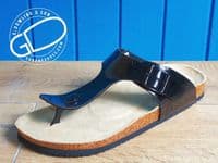 Great value comfortable stylish ladies toe post mule sandals from country jack available to buy and collect from our Whitchurch Hampshire shop on the Hampshire Berkshire border on the A34 between Newbury and Winchester and Andover and Basingstoke.