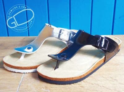 Vegan toe post sandal in black or  silver