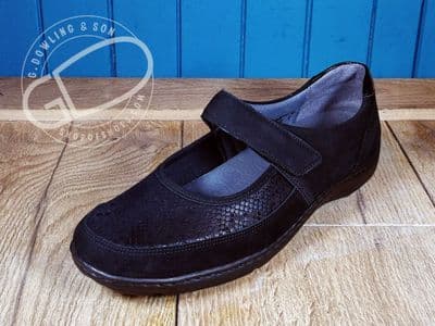 Waldläufer Henni Dever