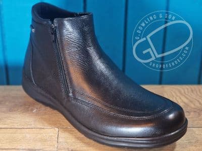 Waterproof smart double zipped black leather boot with comfort footbed