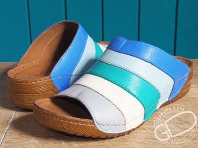 Waves is a soft leather light summer mule
