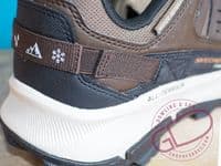 Skechers walking and hiking strainers available to try and buy from our shop on the Hampshire Berkshire border near Newbury, Winchester Andover and Basingstoke.
