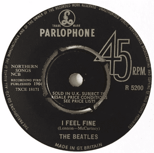 Beatles (The) - I Feel Fine (7") (F+/NM)