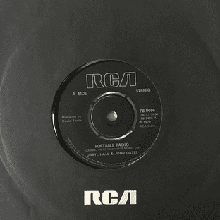 Daryl Hall & John Oates - Portable Radio (7") (VG-/G-VG)
