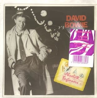 David Bowie - Absolute Beginners (7") (Shaped Picture Disc) (EX-/EX-)
