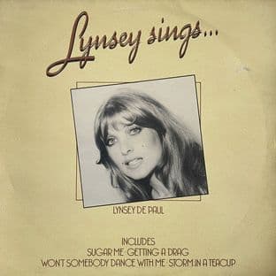 Lynsey De Paul - Lynsey Sings… (LP) (VG-EX/G-VG)
