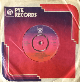 Olivia Newton-John - Long Live Love (7") (EX/G)