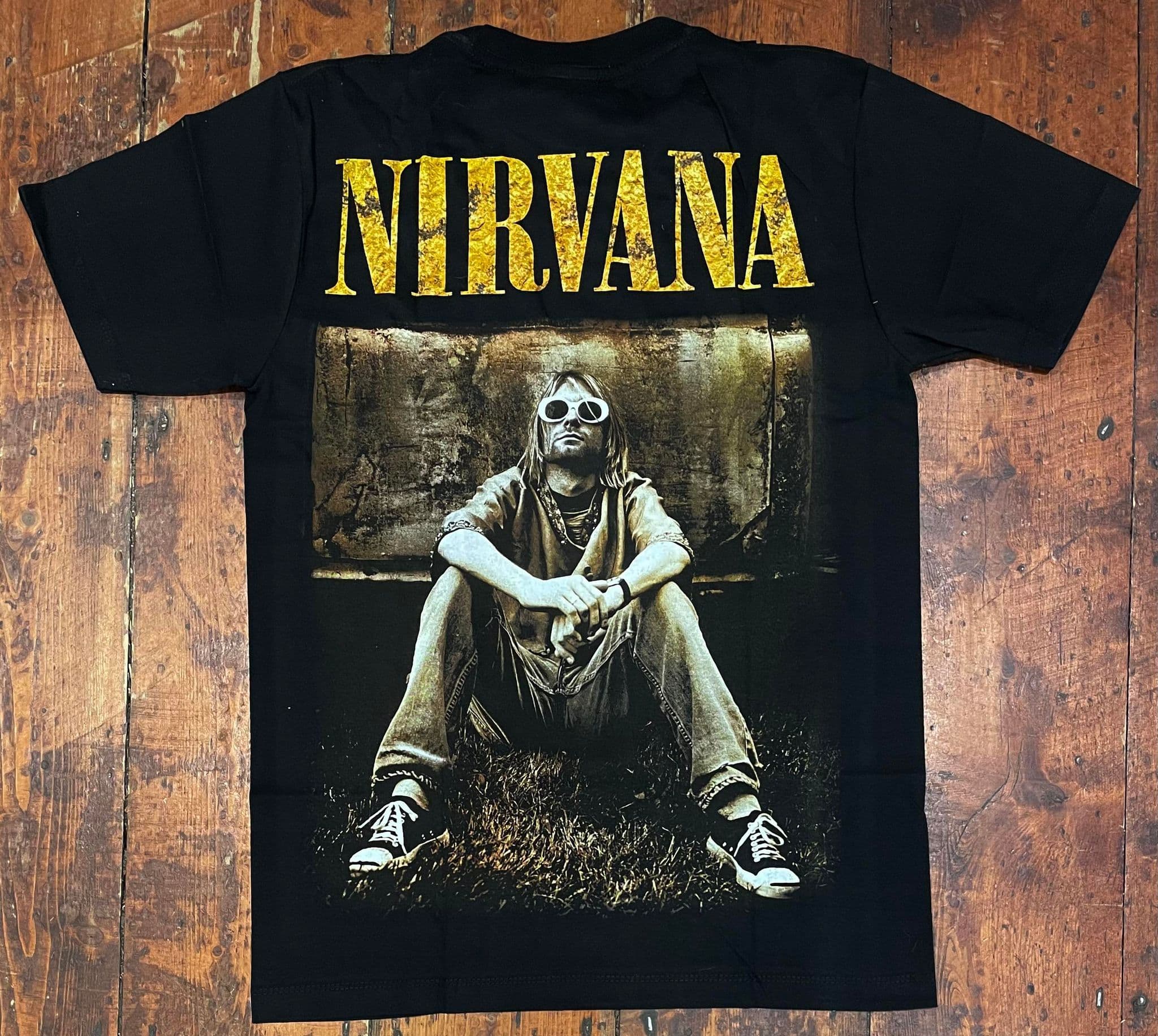 Rock Tees Nirvana Smiley Face/Kurt Cobain T-shirt M TS0488 New
