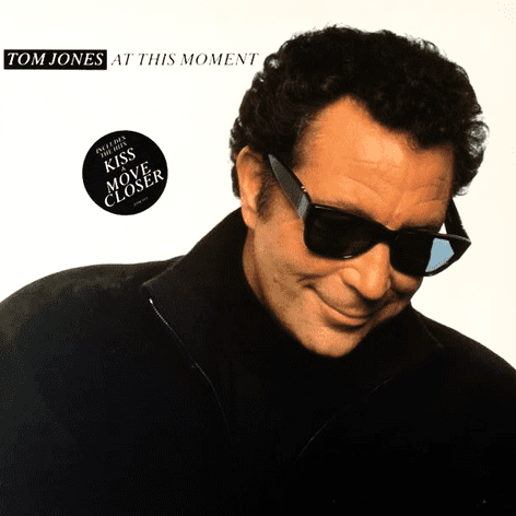 Tom Jones ‎- At This Moment (LP) (VG-/VG+)