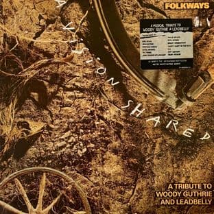 V/A - Folkways: A Vision Shared (A Tribute To Woody Guthrie And Leadbelly) (LP) (G+/G++)