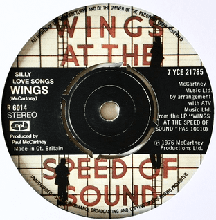 Wings - Silly Love Songs (7") (VG-/NM)