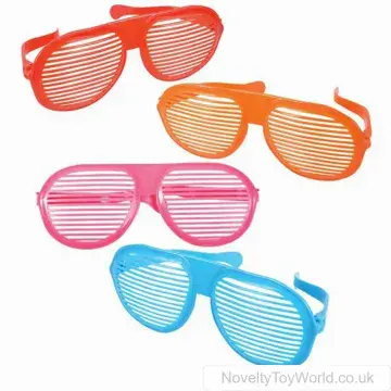 Extra Large Frame Slotted Lens Novelty Glasses