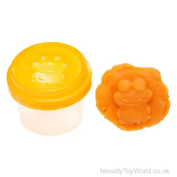 Pack of 15 Pots Of Play Dough (28g Per Pot)