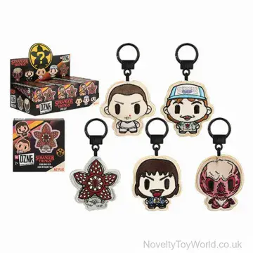 Stranger Things Soft Toy Bag Clip in Mystery Box (7cm)