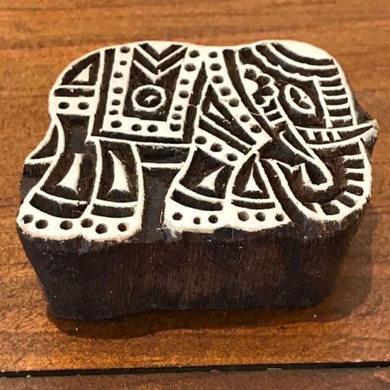 6cm Elephant (facing right) wooden printing block/stamp