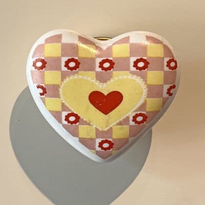 Ceramic Love Heart Door Knob in Yellow and Pink
