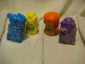 Zomlings series 6 in the future set of 4