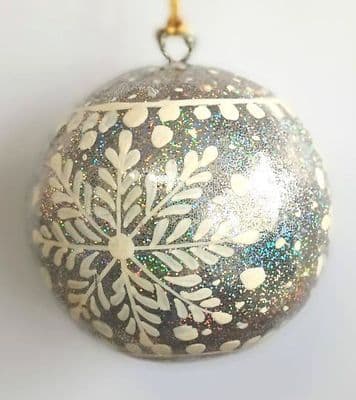 Bauble - Frozen Silver