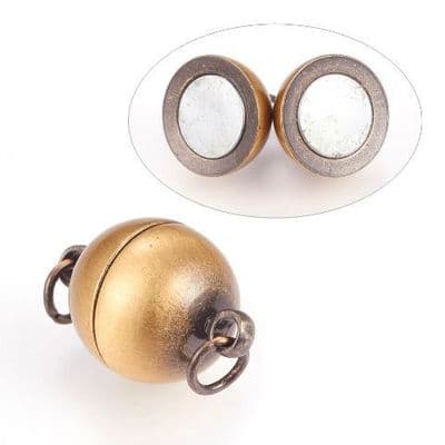 Brass Magnetic Round Antique Bronze Clasp 19mm (1)