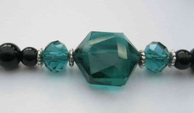 Green Hexagon Bead Necklace & Earring Kit