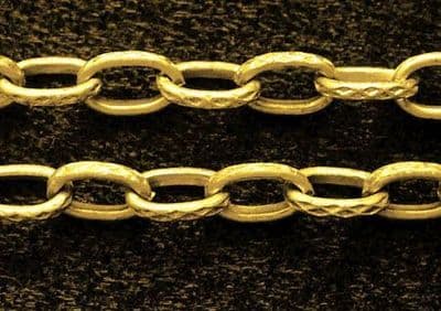 Iron Textured Chain Golden 5x8x1.2mm (1 metre)