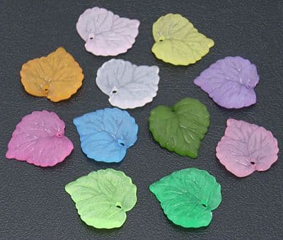 Lucite (Acrylic) Leaves - Mixed Colours - (15x16x2mm) - 20g