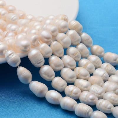 Natural Cultured Grade B Freshwater Polished Rice Pearl Beads 9x11mm (33-35 beads)