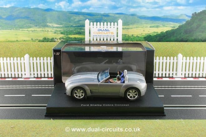 AutoArt 13101 Ford Shelby Cobra Concept - Silver