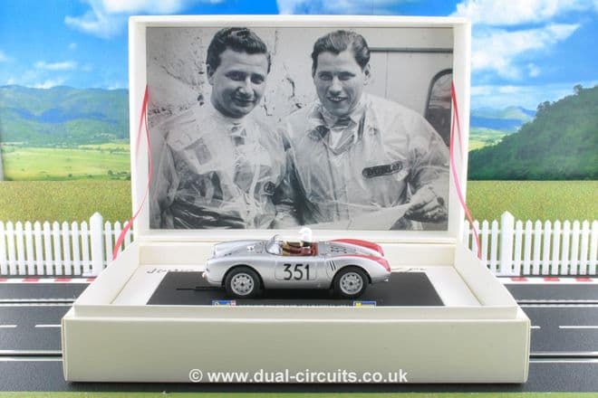 Revell 08389 Porsche 550 Spyder Mille Miglia 1954 Ltd Edition