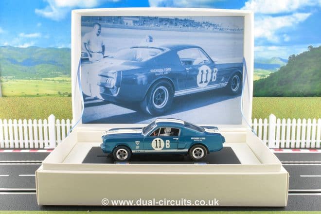 Revell 08393 Ford Mustang Shelby GT350R Mark Donohue Ltd Edition