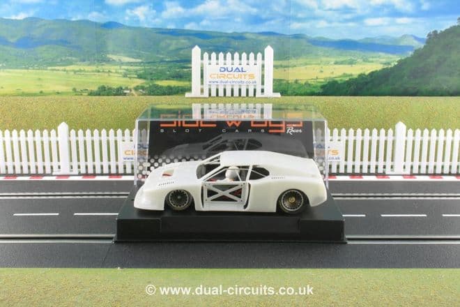 Sideways SWKSC Schnitzer BMW M1 GR5 White Kit