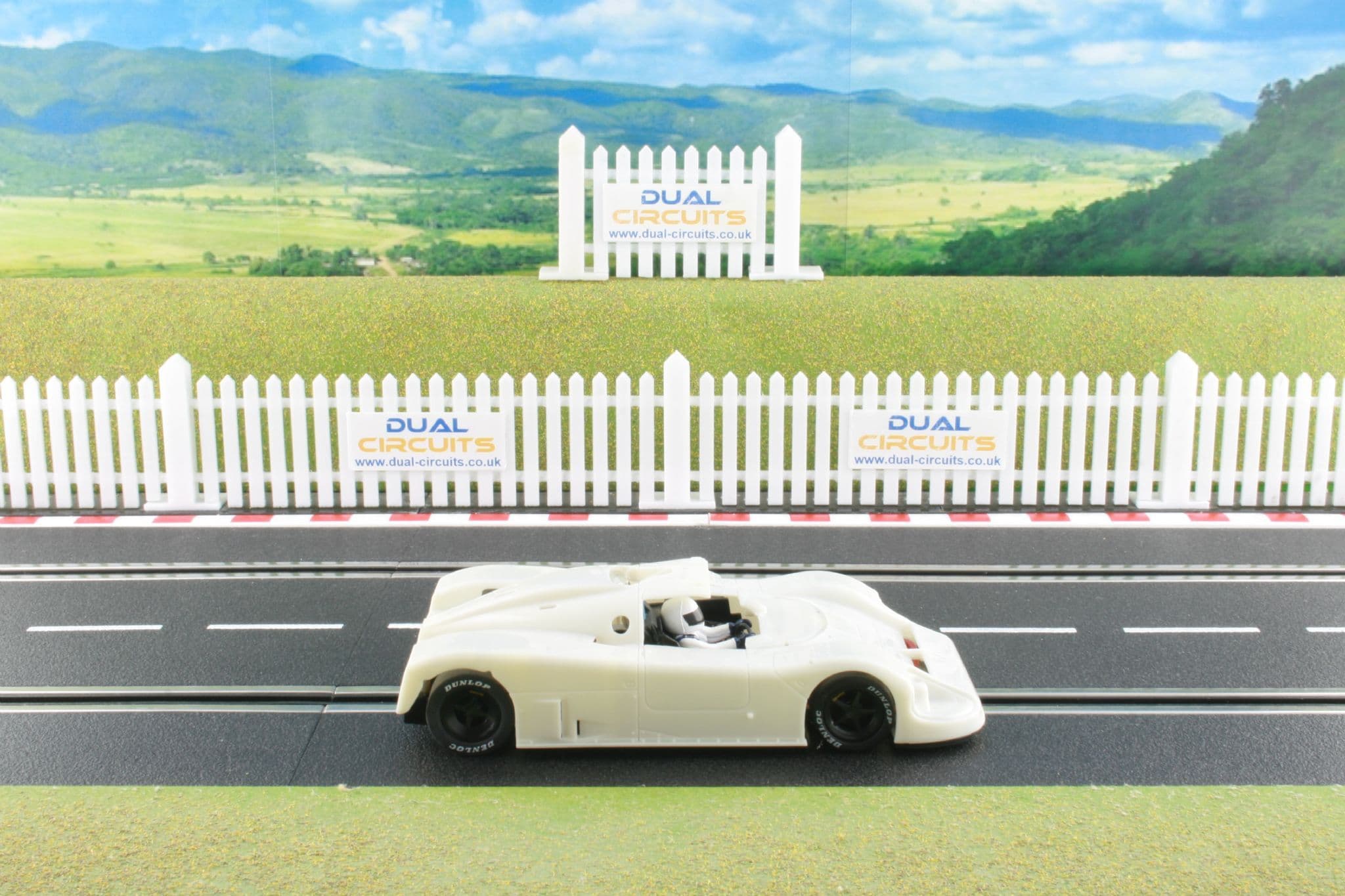 Kit Maquette Voiture Jaguar XJR9 Heller échelle 1:43 - Neuf En Boîte