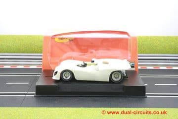 Slot It SICA11Z Alfa Romeo 33/3 White Kit