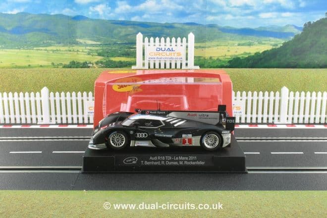 Slot It SICA24B Audi R18 TDI #1 Le Mans 2011
