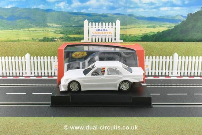 Slot It SICA44Z1 Mercedes 190E White Kit