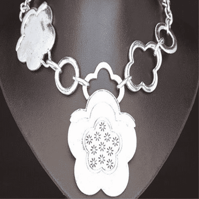 Large Metal Silver Coloured Flowers Necklace